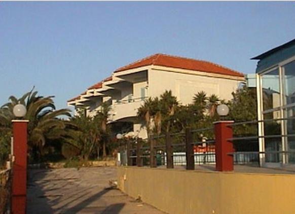 Ammes Apartments Lakithra Luaran gambar